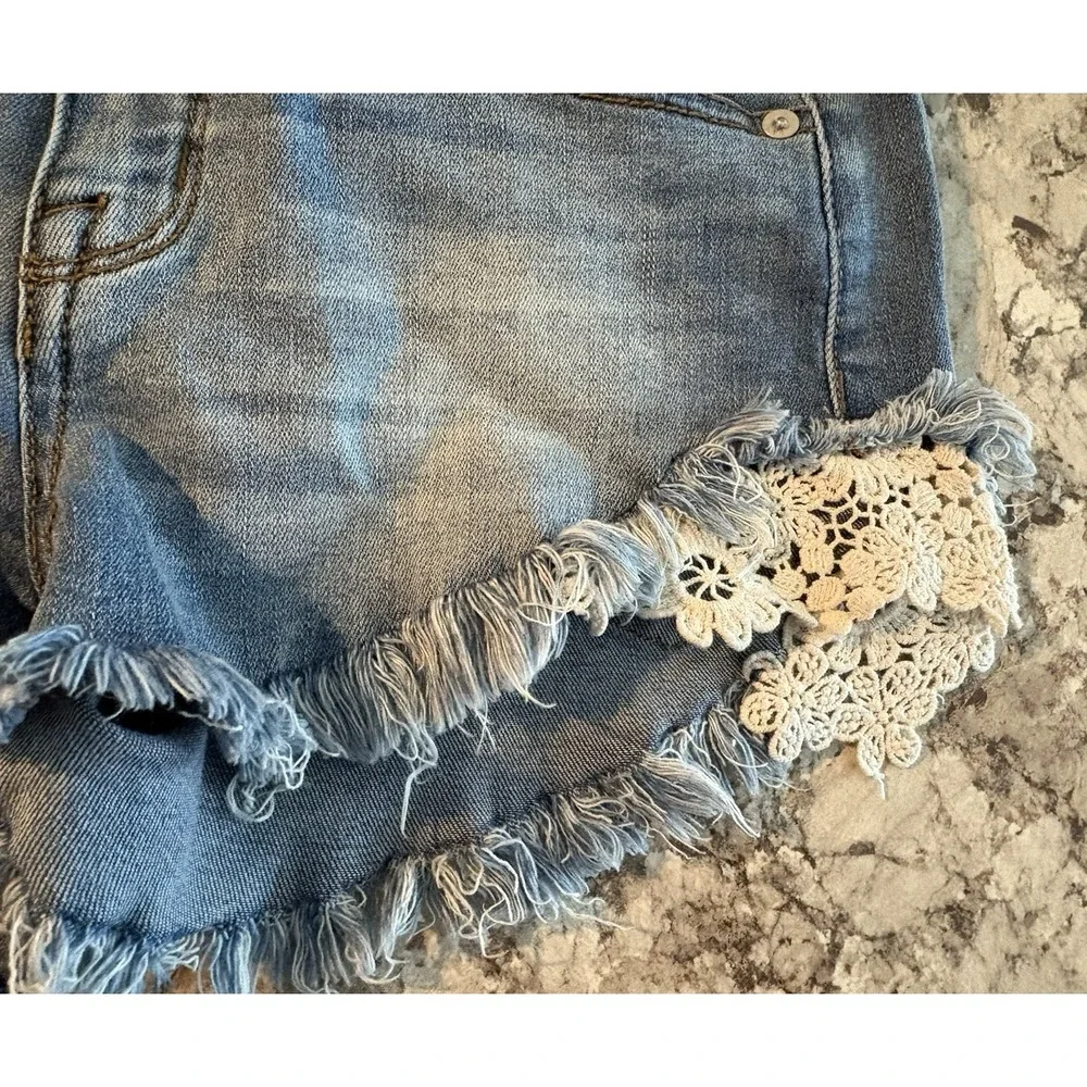 Vintage Y2k Mossimo High Rise Crochet Light Wash Denim Jean Booty‎ Shorts Size 4